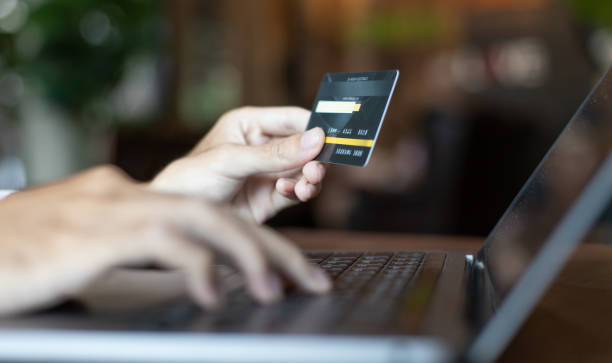 how to choose payment platforms for websites